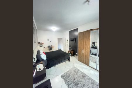 Casa à venda com 3 quartos, 150m² em Parque Vitoria, São Paulo