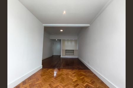 Apartamento à venda com 107m², 3 quartos e 1 vaga