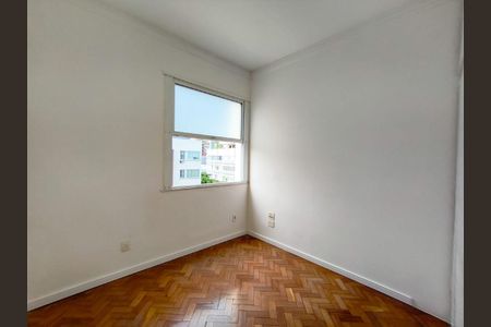 Apartamento à venda com 107m², 3 quartos e 1 vaga