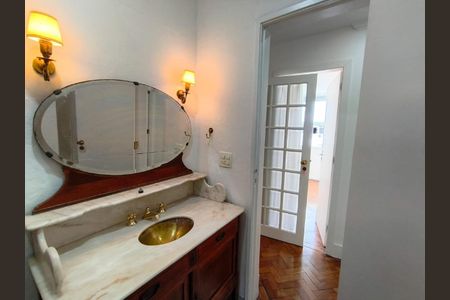 Apartamento à venda com 107m², 3 quartos e 1 vaga