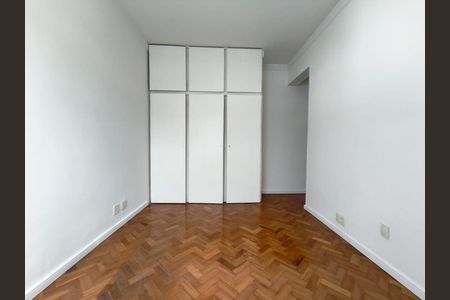 Apartamento à venda com 107m², 3 quartos e 1 vaga