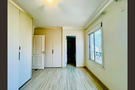 Apartamento à venda com 204m², 3 quartos e 4 vagas