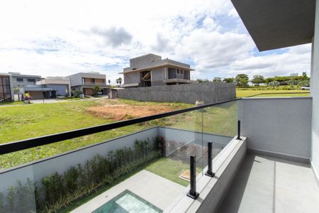 Casa de condomínio à venda com 340m², 4 quartos e 4 vagasSuite 4