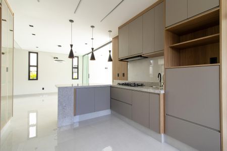 Casa de condomínio à venda com 340m², 4 quartos e 4 vagasCozinha