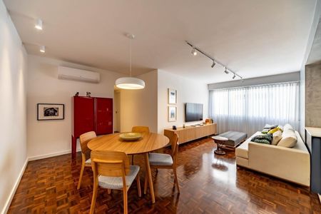 Apartamento à venda com 97m², 2 quartos e 1 vaga