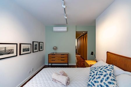 Apartamento à venda com 97m², 2 quartos e 1 vaga