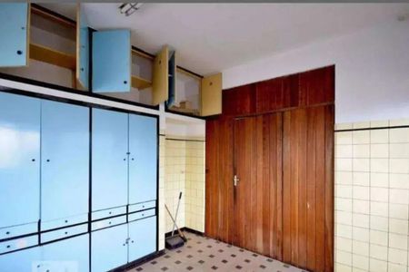 Casa à venda com 360m², 4 quartos e 6 vagasFoto 05