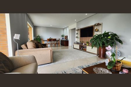 Foto 02 de apartamento à venda com 4 quartos, 193m² em Jardim Morumbi, São Paulo