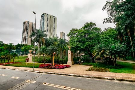 Apartamento à venda com 193m², 4 quartos e 4 vagas Apartamento à venda com 193m², 4 quartos e 4 vagasÁrea comum