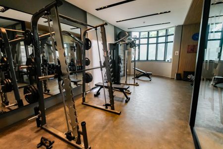 Apartamento à venda com 193m², 4 quartos e 4 vagas Apartamento à venda com 193m², 4 quartos e 4 vagasÁrea comum - Academia