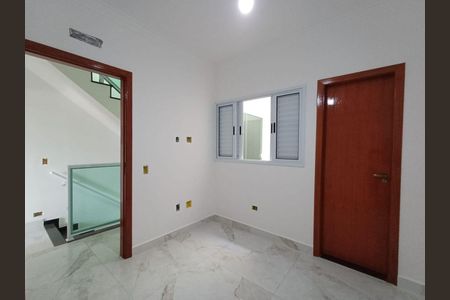 Casa à venda com 4 quartos, 260m² em Vila Carrão, São Paulo