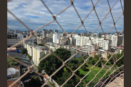Apartamento à venda com 56m², 2 quartos e 1 vaga