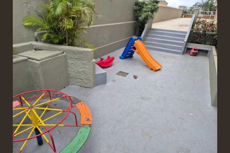 Apartamento à venda com 56m², 2 quartos e 1 vaga