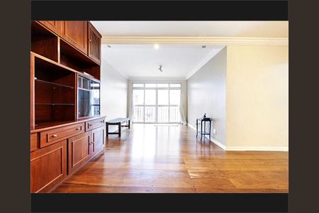 Apartamento à venda com 3 quartos, 132m² em Santo Amaro, São Paulo