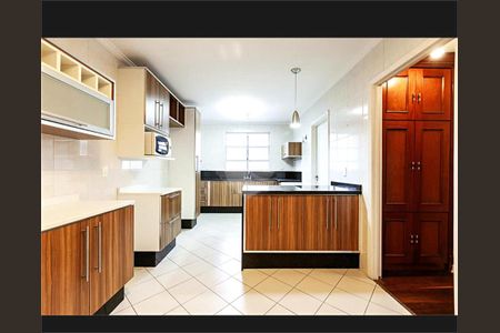 Apartamento à venda com 3 quartos, 132m² em Santo Amaro, São Paulo