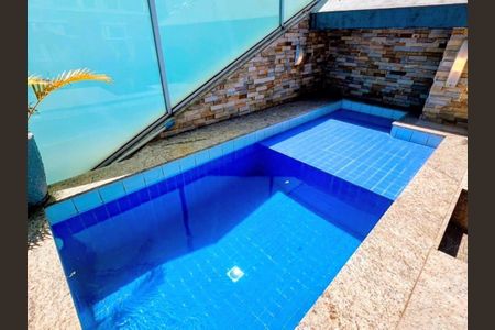 Apartamento à venda com 137m², 2 quartos e 2 vagas