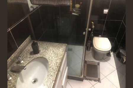 Apartamento à venda com 73m², 2 quartos e 1 vaga