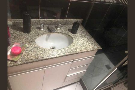 Apartamento à venda com 73m², 2 quartos e 1 vaga