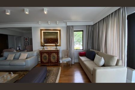 Apartamento à venda com 4 quartos, 280m² em Higienópolis, São Paulo