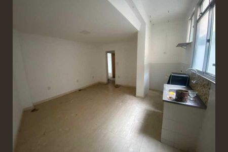 Apartamento à venda com 2 quartos, 65m² em Tanque, Rio de Janeiro