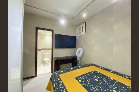 Casa à venda com 4 quartos, 378m² em Itaipu, Niterói