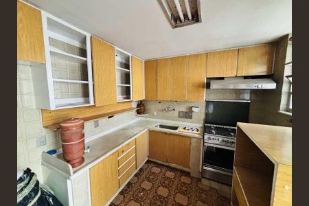 Apartamento à venda com 150m², 3 quartos e 2 vagas