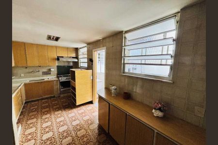 Apartamento à venda com 150m², 3 quartos e 2 vagas