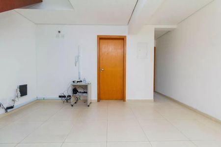 Casa à venda com 4 quartos, 140m² em Chácara Seis de Outubro, São Paulo