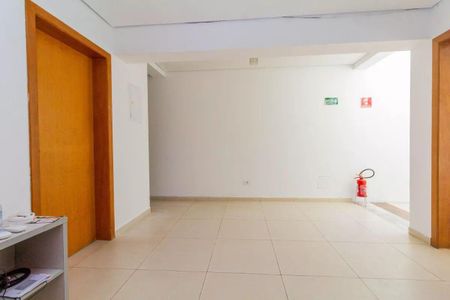 Casa à venda com 4 quartos, 140m² em Chácara Seis de Outubro, São Paulo