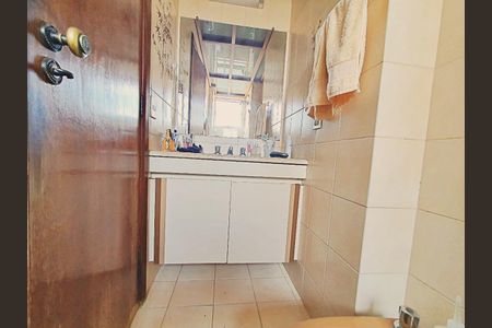 Apartamento à venda com 4 quartos, 200m² em Santo Antônio, Belo Horizonte