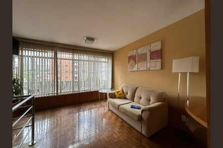 Casa à venda com 3 quartos, 194m² em Vila Mariana, São Paulo