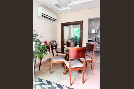 Casa à venda com 5 quartos, 450m² em Itaipu, Niterói