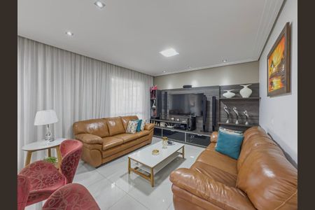 Apartamento à venda com 188m², 3 quartos e 3 vagasFoto 02