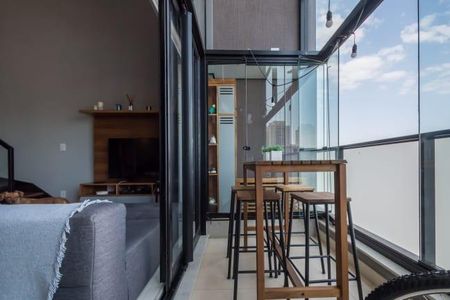 Apartamento à venda com 1 quarto, 60m² em Campo Belo, São Paulo