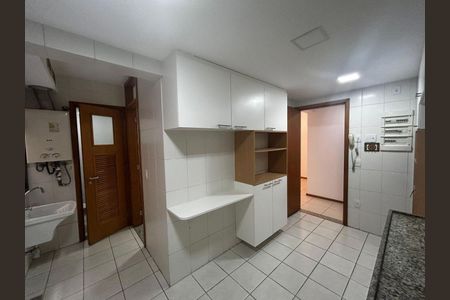 Apartamento à venda com 4 quartos, 121m² em Freguesia (Jacarepaguá), Rio de Janeiro