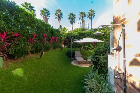 Apartamento à venda com 259m², 3 quartos e 3 vagas Apartamento à venda com 259m², 3 quartos e 3 vagasÁrea comum