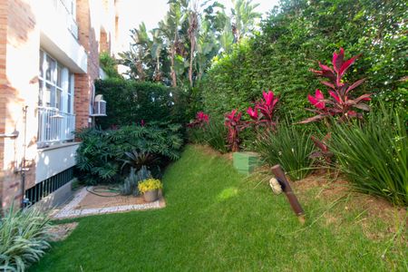 Apartamento à venda com 259m², 3 quartos e 3 vagas Apartamento à venda com 259m², 3 quartos e 3 vagasÁrea comum