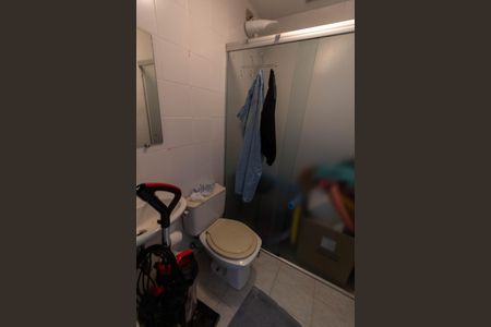 Apartamento à venda com 259m², 3 quartos e 3 vagas Apartamento à venda com 259m², 3 quartos e 3 vagasBanheiro de Serviço