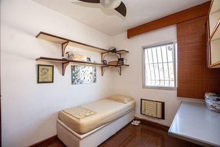 Apartamento à venda com 3 quartos, 161m² em Icaraí, Niterói