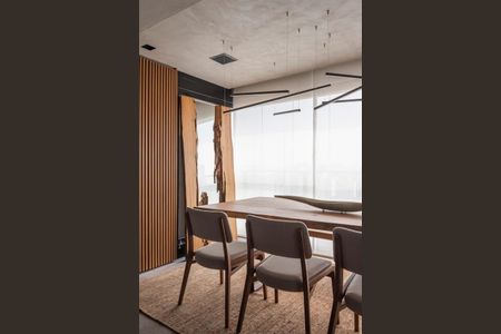 Apartamento à venda com 2 quartos, 98m² em Itaim Bibi, São Paulo