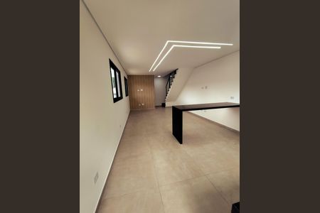 Casa à venda com 3 quartos, 101m² em Vila Scarpelli, Santo André