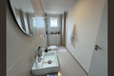 Apartamento à venda com 72m², 2 quartos e 1 vagaFoto 07