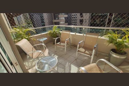 Apartamento à venda com 3 quartos, 125m² em Belvedere, Belo Horizonte