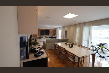 Foto 12 de apartamento à venda com 4 quartos, 210m² em Vila Olímpia, São Paulo