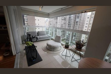 Apartamento à venda com 210m², 4 quartos e 3 vagas Apartamento à venda com 210m², 4 quartos e 3 vagasFoto 01