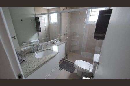 Apartamento à venda com 210m², 4 quartos e 3 vagas Apartamento à venda com 210m², 4 quartos e 3 vagasFoto 42