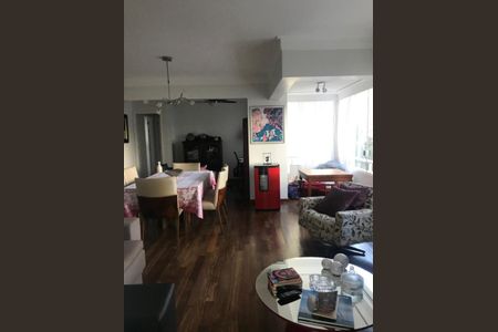 Apartamento à venda com 87m², 2 quartos e 1 vagaFoto 03