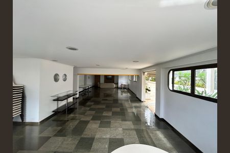 Apartamento para alugar com 220m², 4 quartos e 4 vagasSalão de Festas