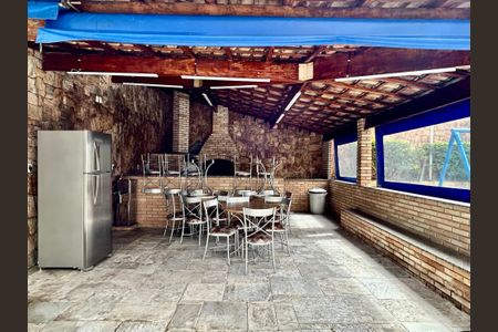 Apartamento para alugar com 220m², 4 quartos e 4 vagasChurrasqueira