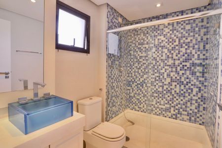 Apartamento para alugar com 220m², 4 quartos e 4 vagasBanheiro Quarto 4